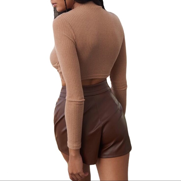 tan cropped long sleeve top - Picture 3 of 4